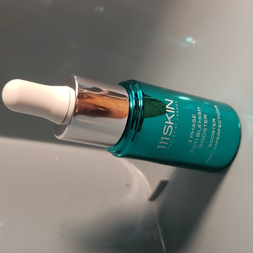 111Skin 3 phase anti blemish booster